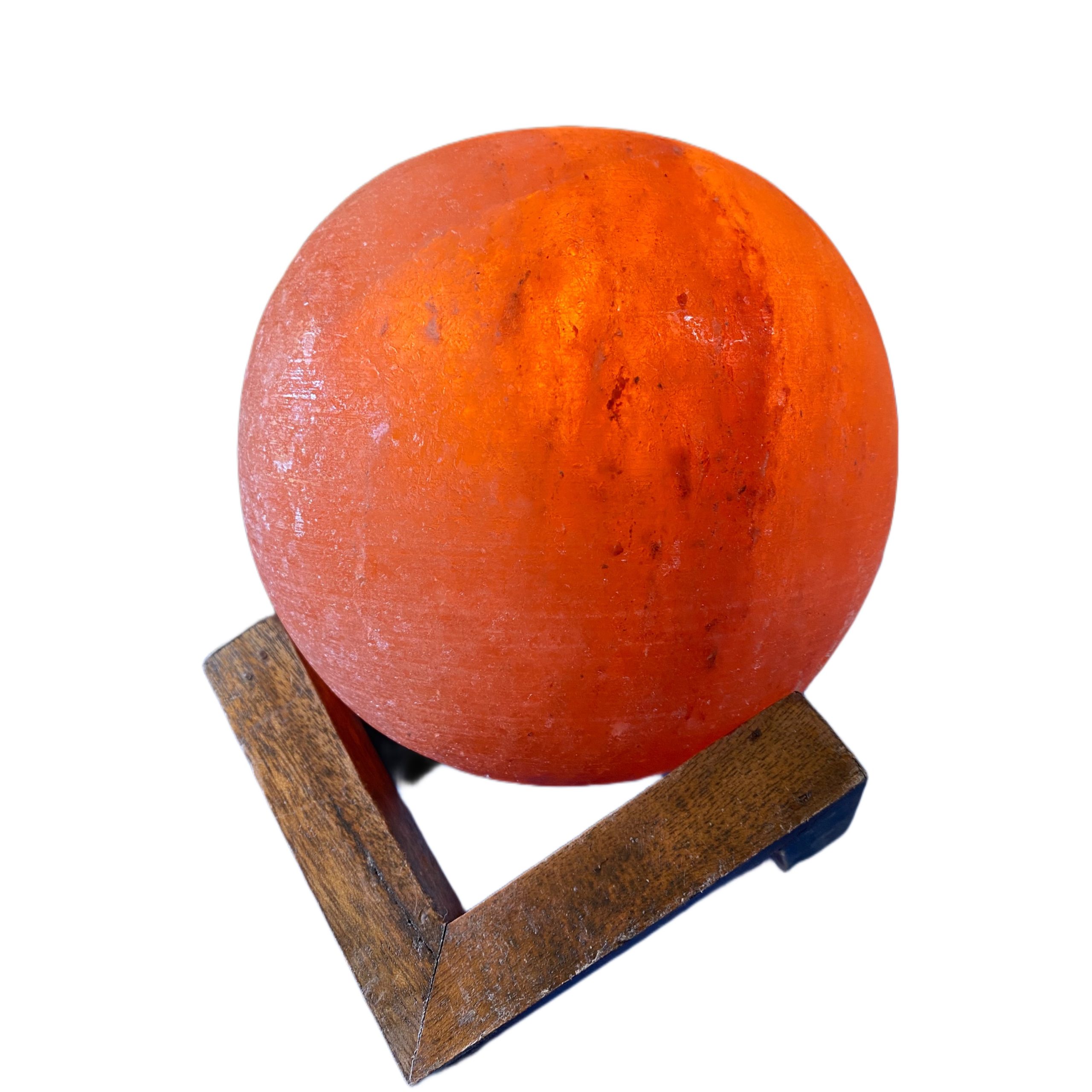 Sfera di sale rosa su trapezio